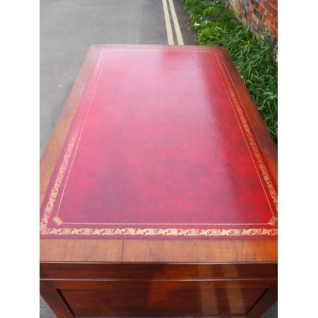 Antiker Edwardianischer Pedestal Desk, 1910, Mahagoni Massivholz