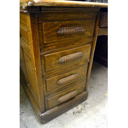 Original antiker Schreibtisch englisch, Eichenholz, 1930