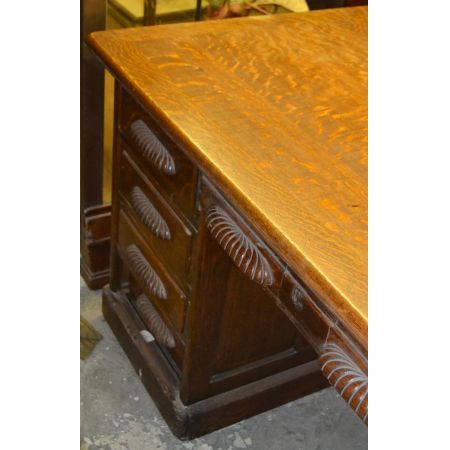 Original antiker Schreibtisch englisch, Eichenholz, 1930