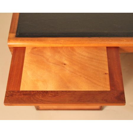 Antiker Pedestal Desk von Waring and Gillow, Militärstil, 1920