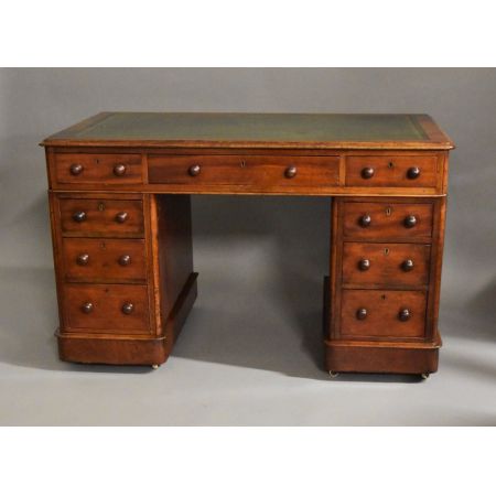 Mahagoni Pedestal Desk, spätes 19. Jahrhundert, 1870
