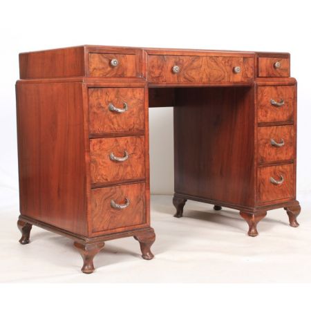 Original antiker Art Deco Schreibtisch, Walnussholz, 1930