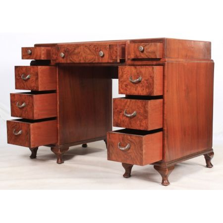Original antiker Art Deco Schreibtisch, Walnussholz, 1930