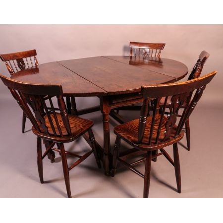 Hübscher englischer antiker Georgianischer Esstisch, 1690