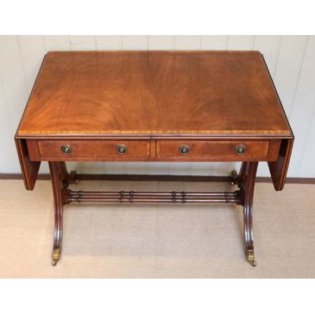 Hübscher antiker Regency Stil Esstisch, Mahagoni, 1920