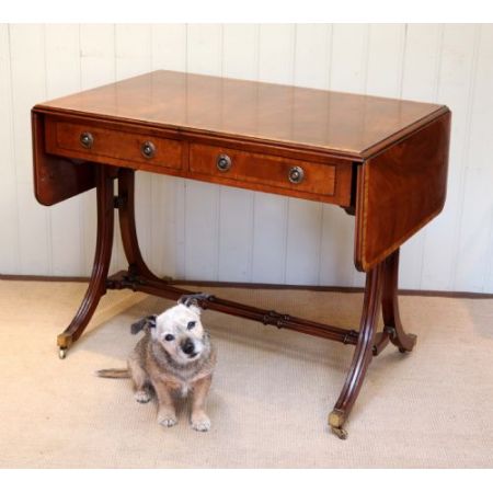 Hübscher antiker Regency Stil Esstisch, Mahagoni, 1920