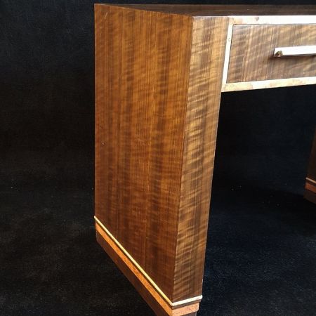 Antiker Art Deco Beistelltisch, Walnuss, 1930