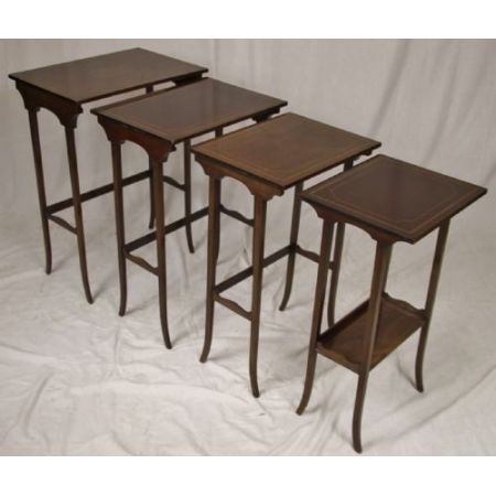 Original Mahagoni Nest of Tables Quartett, Edwardian um 1900