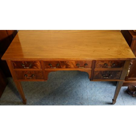 Robuster Mahagoni Schreibtisch, 5 Schubladen, Original 1930