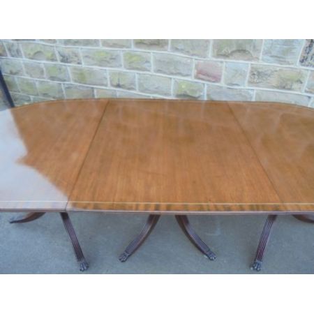 Englischer original antiker Esstisch, Mahagoni, auf drei Beinen, 1910