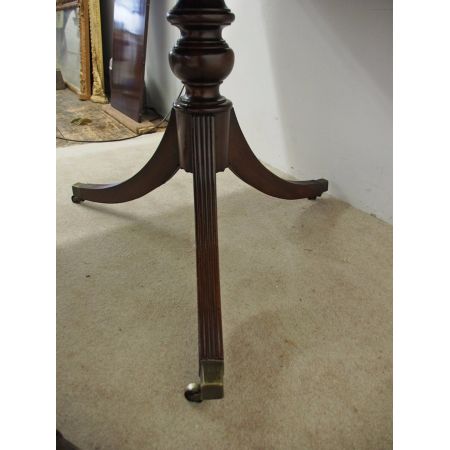 Regency Mahagoni Esstisch, original antik 1920