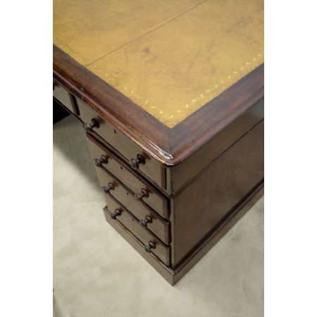 Englischer antiker  Mahagonischreibtisch, 19. Jahrhundert