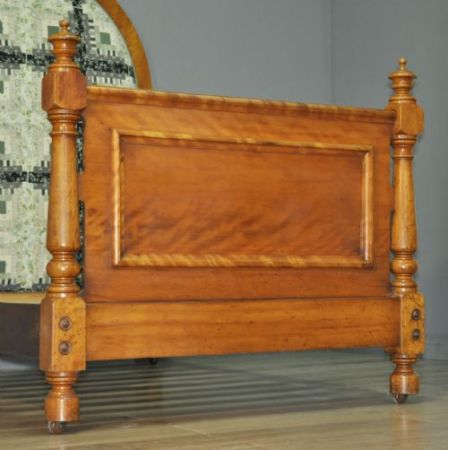 Attraktives großes Bett, Viktorianisch 19. Jahrhundert, Mahagoni