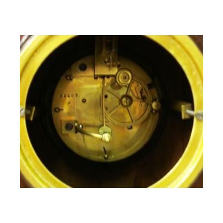 Antike französische Kaminuhr, 19. Jahrhundert