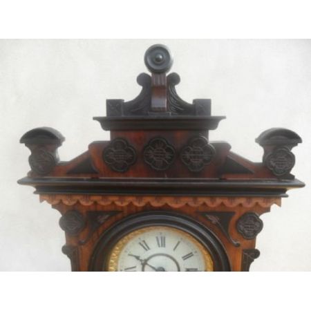 Antike Walnuss Kaminuhr, 19. Jahrhundert, ebonisiert und geschnitzt, deutsch