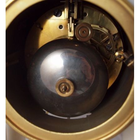 Antike Französische Marmor Kaminuhr von Samuel Marti, Paris 1900