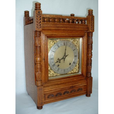 Britische antike W&H Kaminuhr, Eiche, 1890