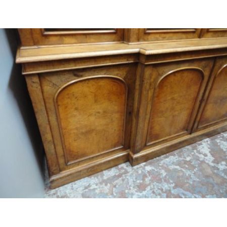 Hochwertiges Breakfront Bücherregal Eiche, 19. Jahrhundert