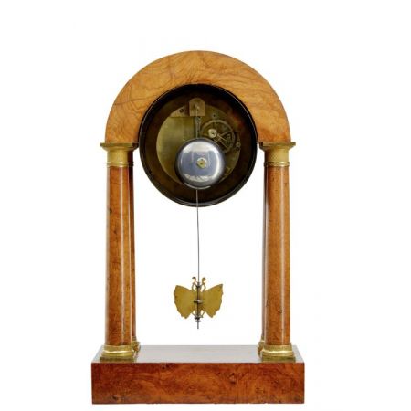 Englische antike Nussbaum Kaminuhr, 1860