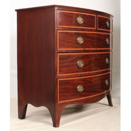 Original englische Regency Mahagoni Kommode massiv mit gebogener Front 