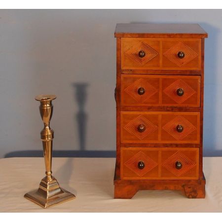 Kleine original englische antike seltene Schmuckkommode massiv mit Intarsien 1930