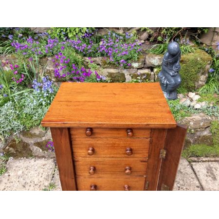 Schlanke viktorianische Mahagoni Massivholz Kommode original antik 1850