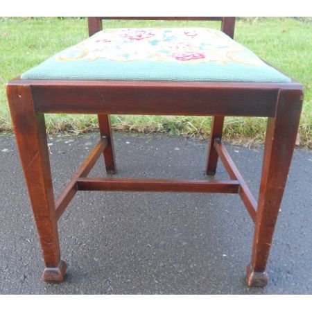 Original edwardianische Mahagoni Stühle Esszimmerstühle massiv 4 Stück 1900