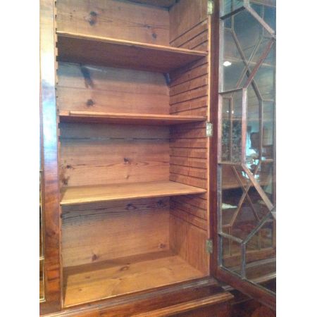 Schöner antiker edwardianischer Breakfront Bücherschrank massiv original Mahagoni 1750