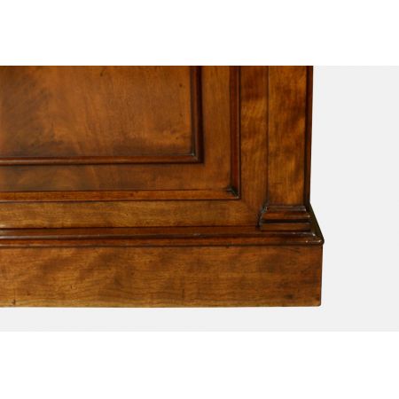 Hochwertiger original antiker William IV Breakfront Mahagoni Bücherschrank 1835