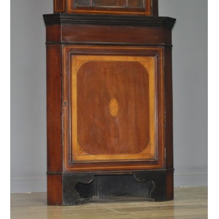 Hohe original viktorianische Mahagoni Vitrine Massivholz Eckschrank 1850