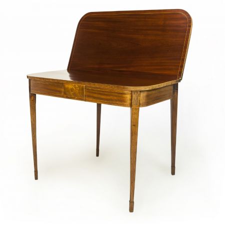 Georgianischer Mahagoni Beistelltisch antik 1810