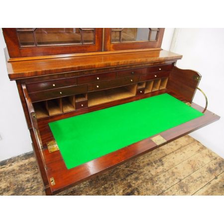 Georgianischer antiker Bücherschrank Sekretär Mahagoni 1820 George III 