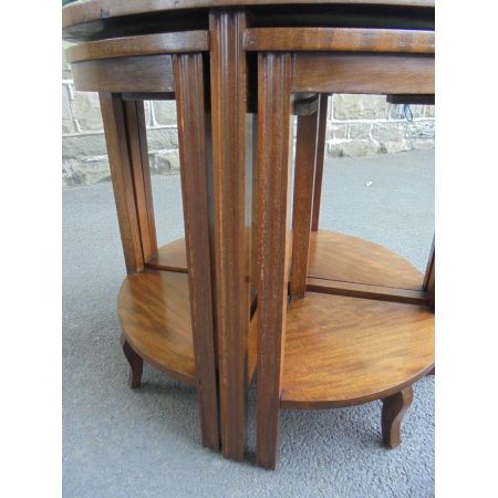 Edwardianisches Set Tische 5 Stück Mahagoni original antik 1910