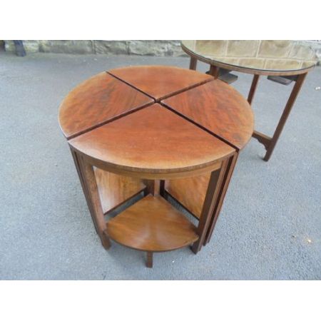 Edwardianisches Set Tische 5 Stück Mahagoni original antik 1910