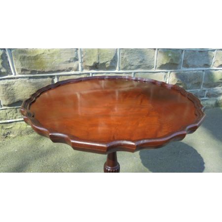 Antiker Beistelltisch Weintisch Nussbaum massiv 1910