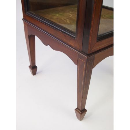 Schmale edwardianische Mahagoni Vitrine massiv original antik 1890