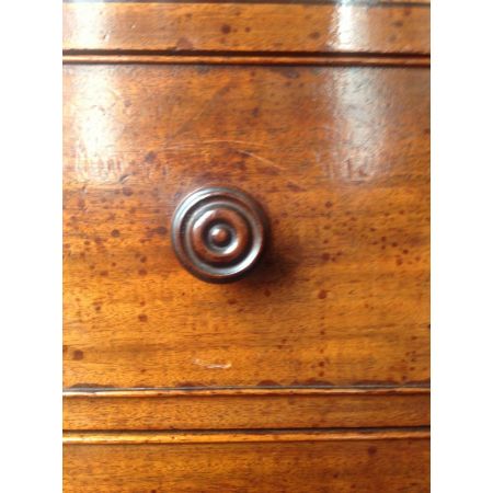 Regency Linen Press Kleiderschrank klein massiv Mahagoni antik 1800