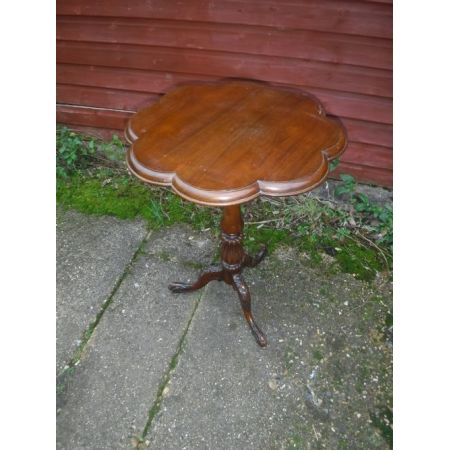 Viktorianischer Nussbaum Beistelltisch Weintisch massiv antik 1850