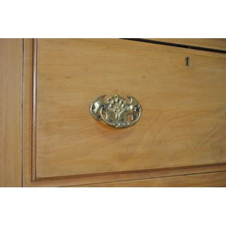 Großer edwardischer Kleiderschrank original antik Nussbaum Massiv 1890