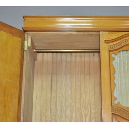 Großer edwardischer Kleiderschrank original antik Nussbaum Massiv 1890