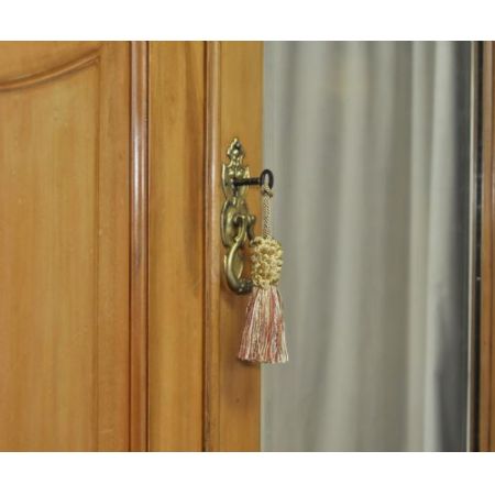 Großer edwardischer Kleiderschrank original antik Nussbaum Massiv 1890