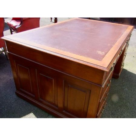 Antiker Mahagoni Schreibtisch Massiv englisch 1850