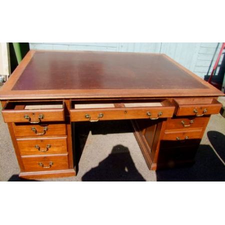 Antiker Mahagoni Schreibtisch Massiv englisch 1850