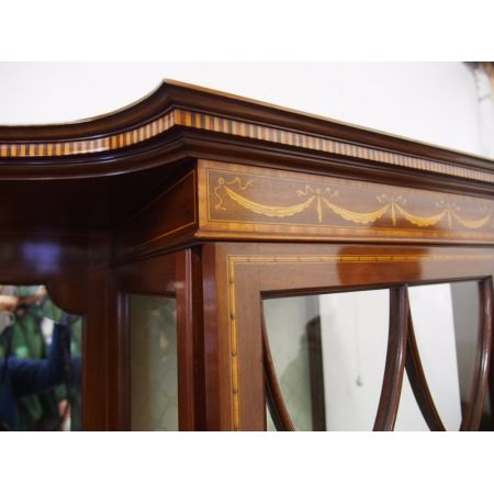 Antiker Sheraton Wohnzimmerschrank Vitrine original edwardisch 1890