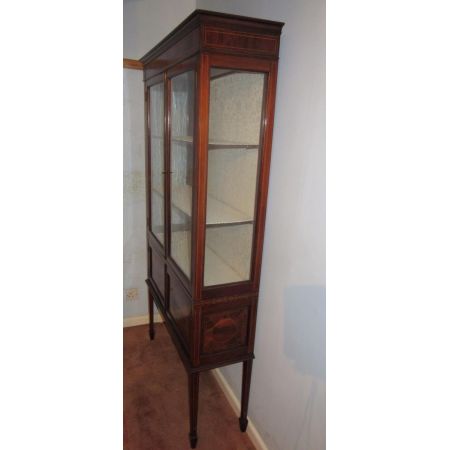 Original edwardianische Vitrine Sheraton Revival Original antik Mahagoni massiv 1910