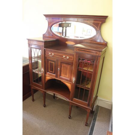 Original englische Sheraton Revival Vitrine Wohnzimmerschrank Sideboard antik massiv 1900