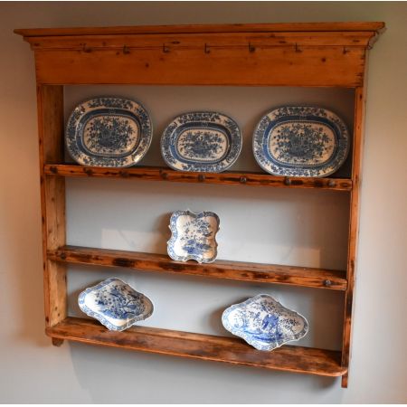 Antikes Regency Weichholz Kiefer Massivholz Tellerregal Regal 1810