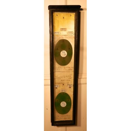 Ingersoll Wandbehang Dekoration Vitrine massiv original antik 1910