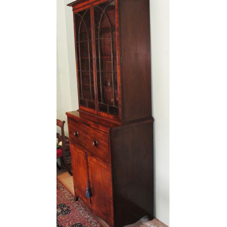 Antiker Schmaler original englischer georgischer Mahagoni Massivholz Sekretär mit Bücherregalaufsatz bureau bookcase um 1810