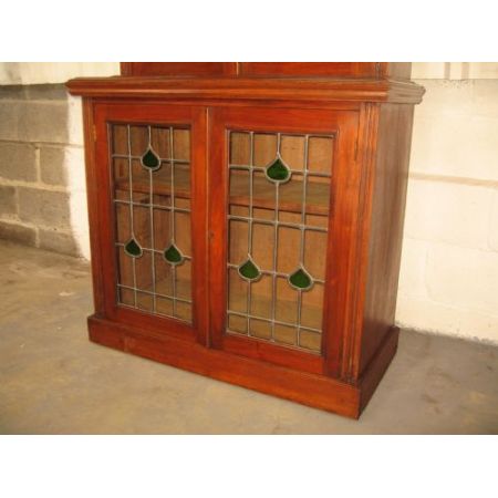 Edwardischer englischer Bücherschrank Vitrine Nussbaum antik 1910